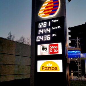 NEONBASSANO_Q8_CORPORATE_06